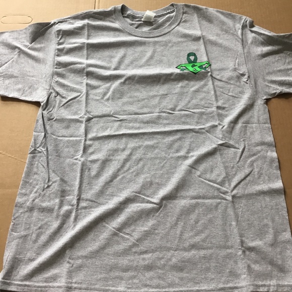 “I AM THE STORM” CANCER T-SHIRT——— Powerful 🦾⭐️ - Picture 2 of 3